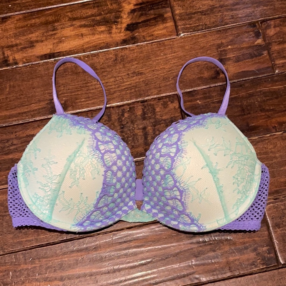 Victoria Secret Bombshell Bra